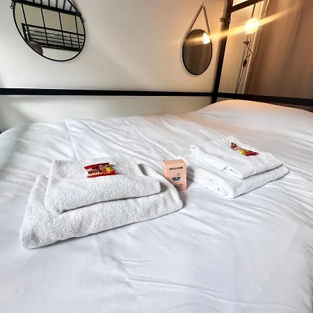 Talleyrand Neuf Cozy Hyper Centre Apartment *